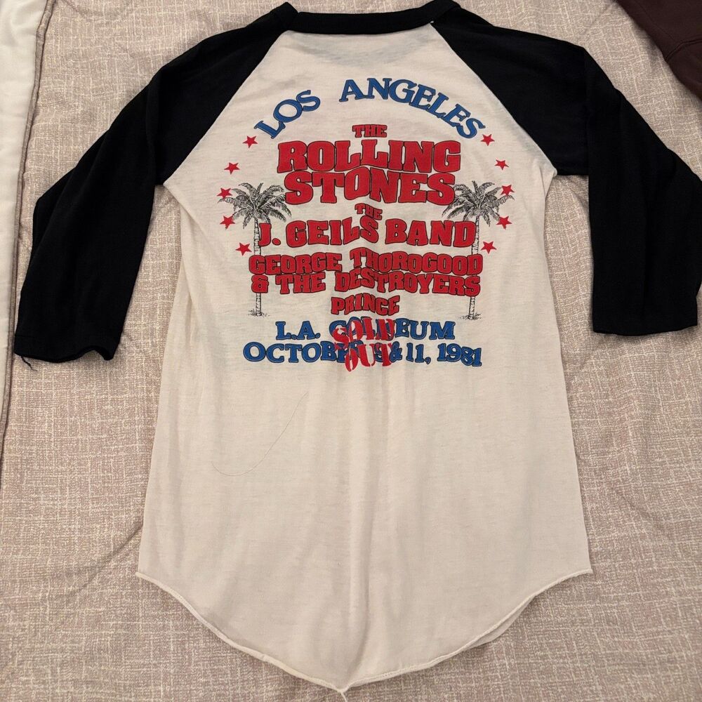 RARE NEVER WORN Vintage 1981 Rolling Stones LA Concert Raglan T-Shirt Size M